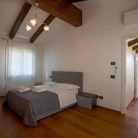 Isabel - Charme Vicino A Venezia Villa Mestre